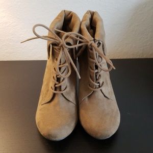 Nine West Suede Wedged Boots - 7 1/2